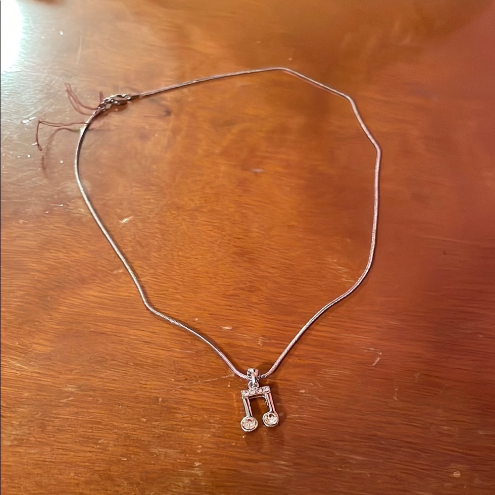 Elegant Silver Music Note Necklace